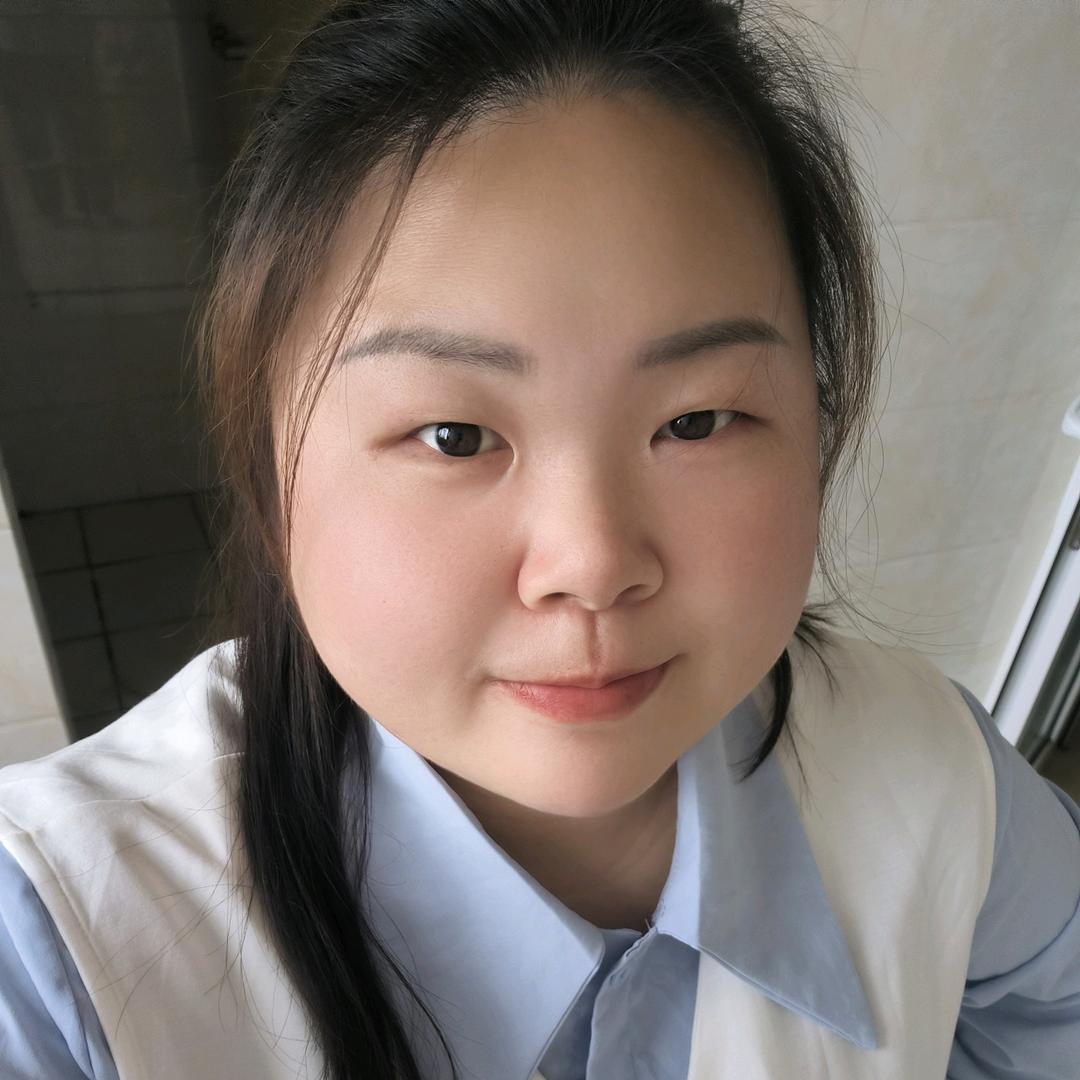陈岢依