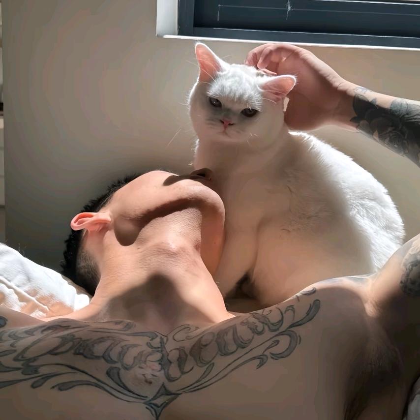 @爱与海．