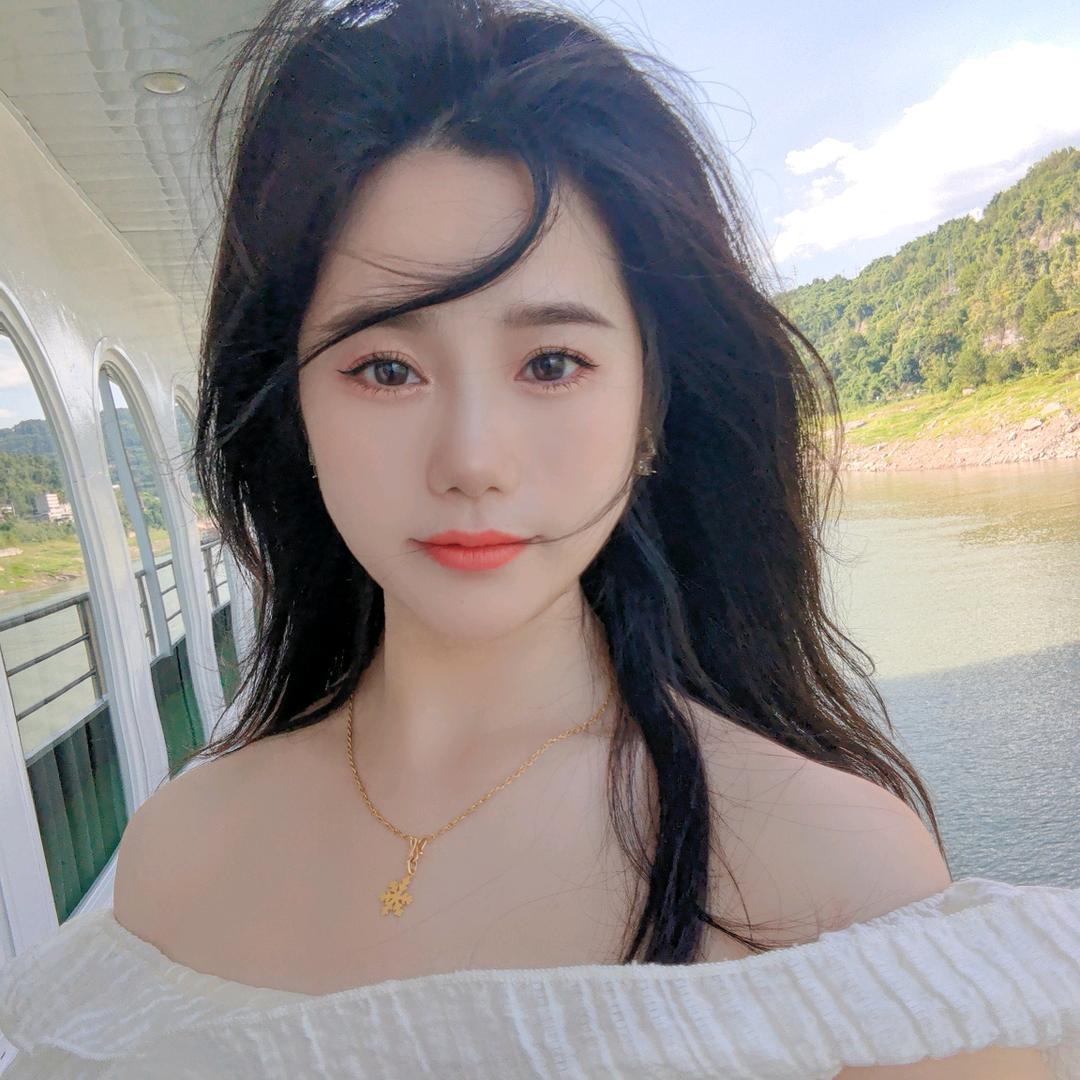 娟娟秋水🕊