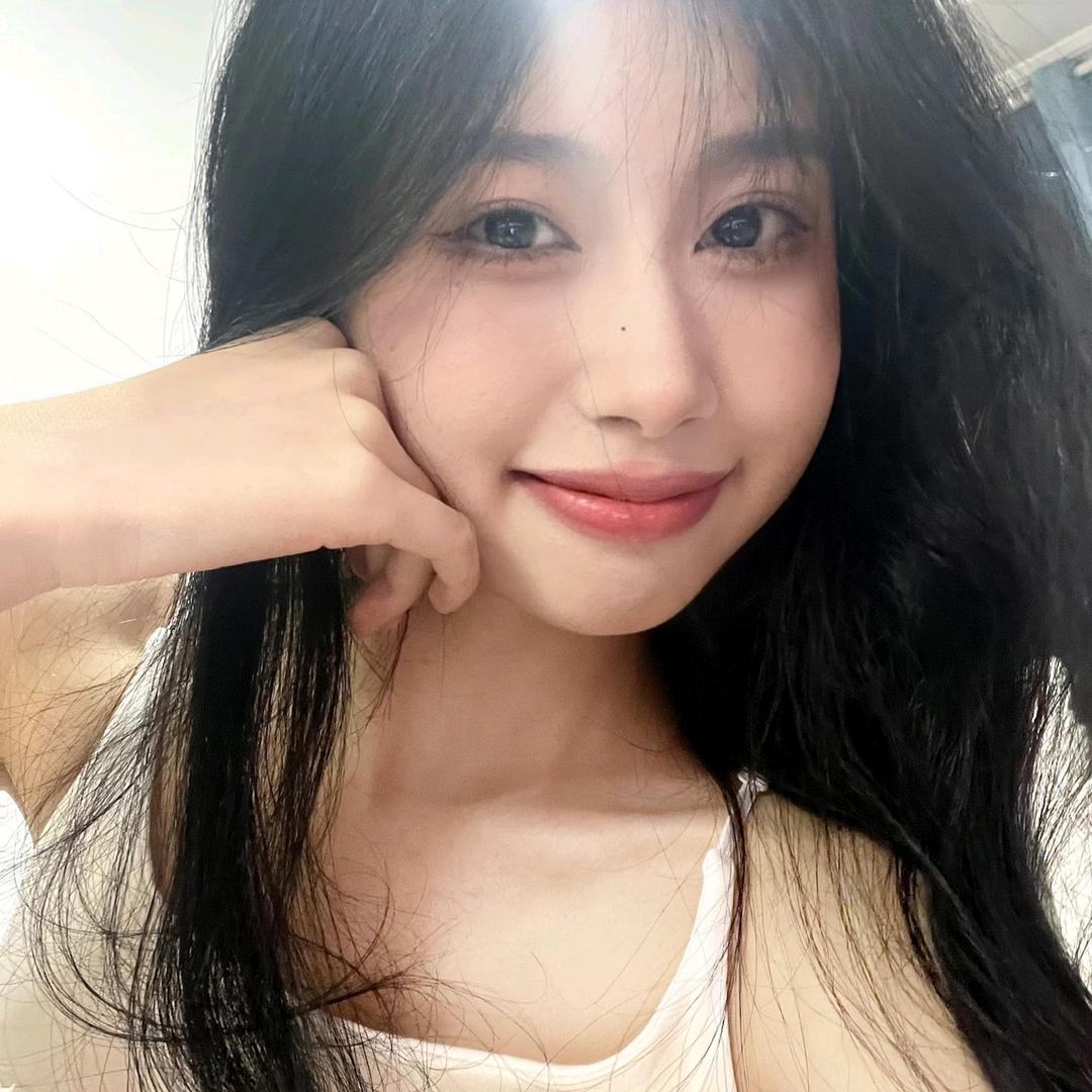 苇苇吖