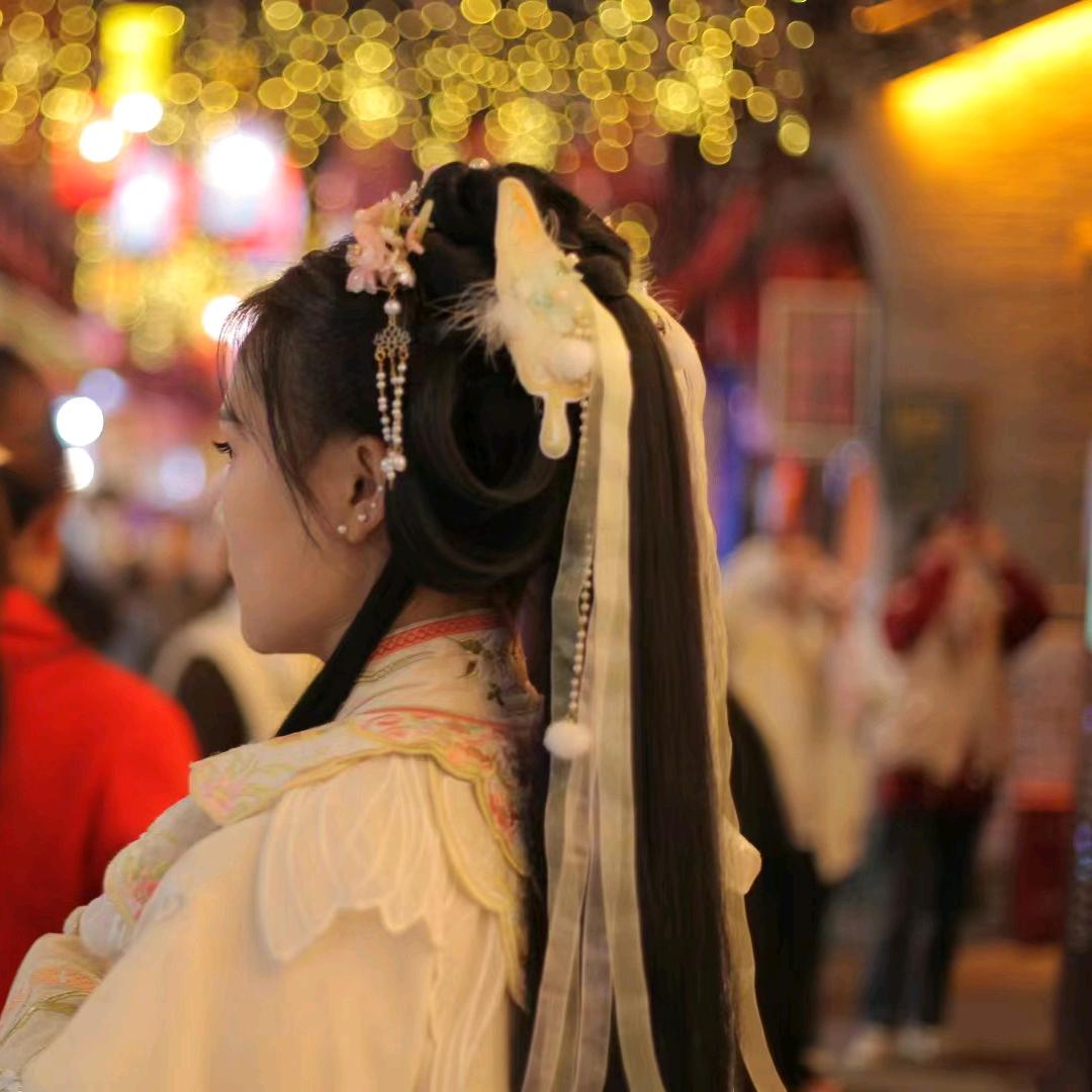 我姓高   ge凹高