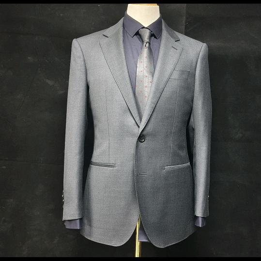 合肥新郎西服定制JUROMO