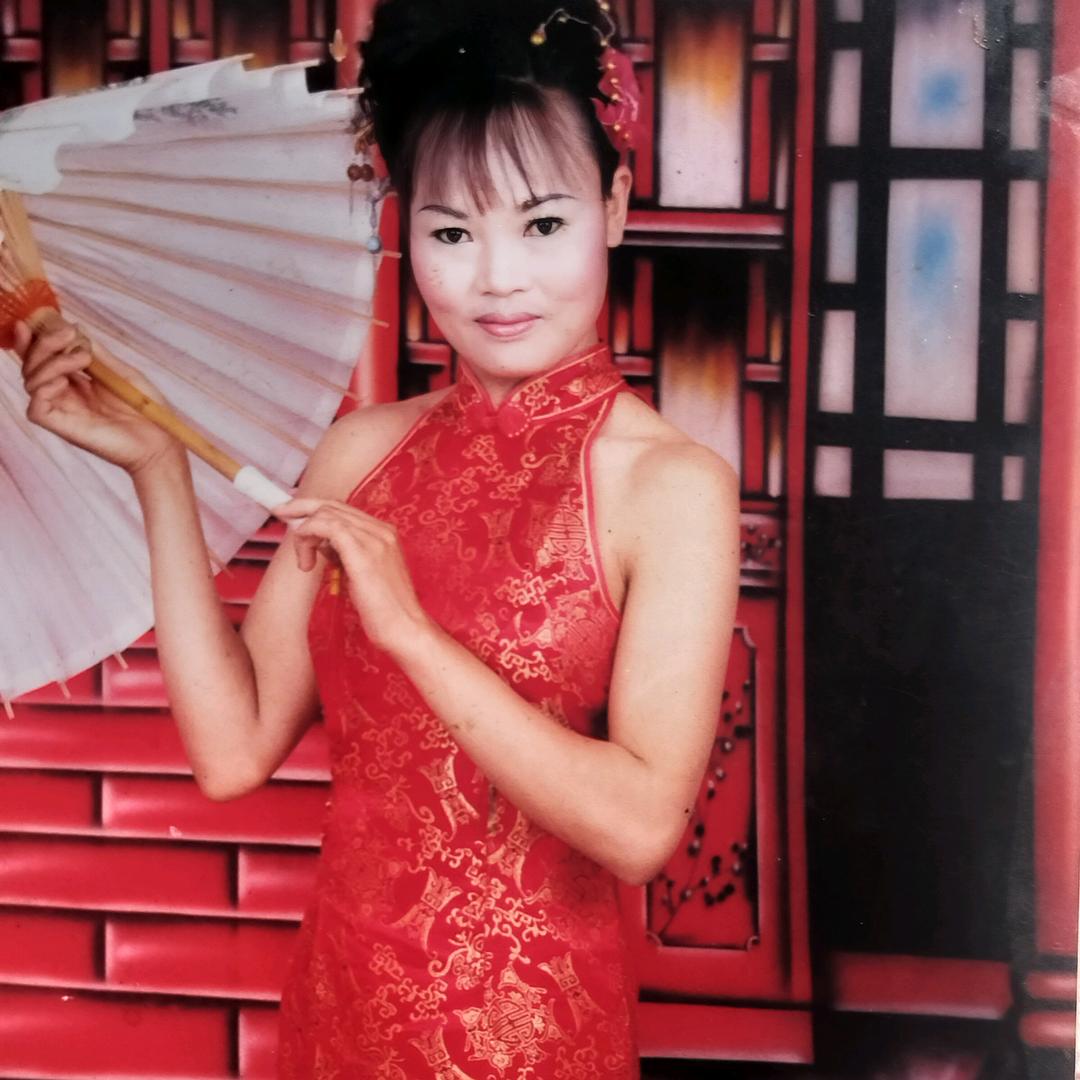阳光姐.