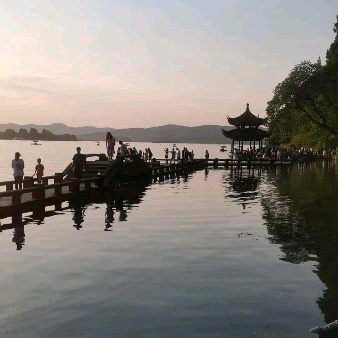 喜欢黑色