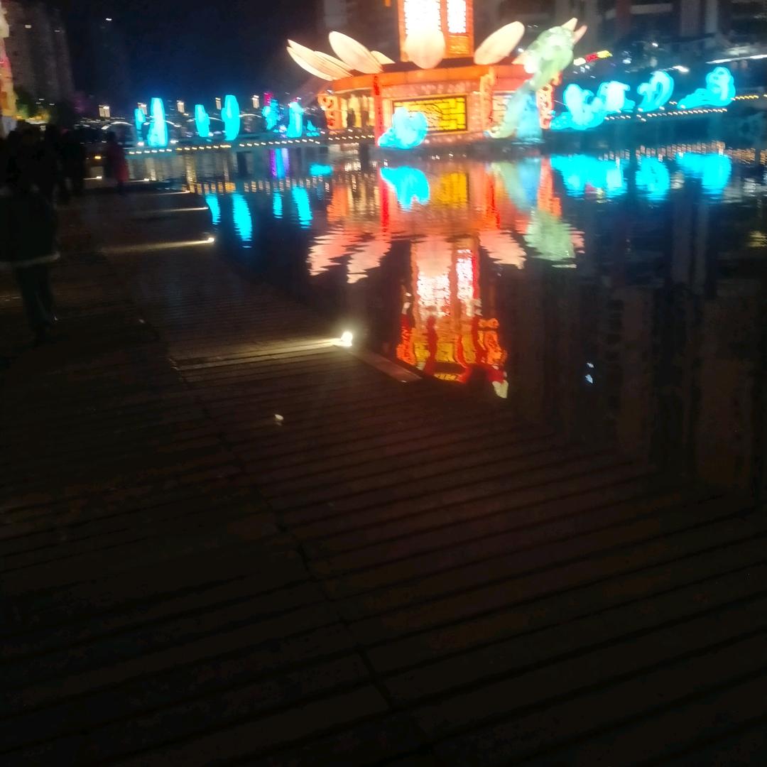 用户加名字网红大姐