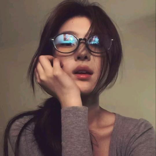 仪心向颖