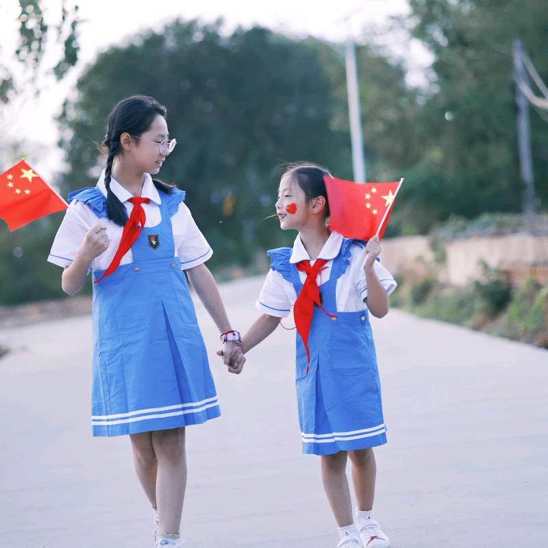 小草莓🍓的瞒子姐