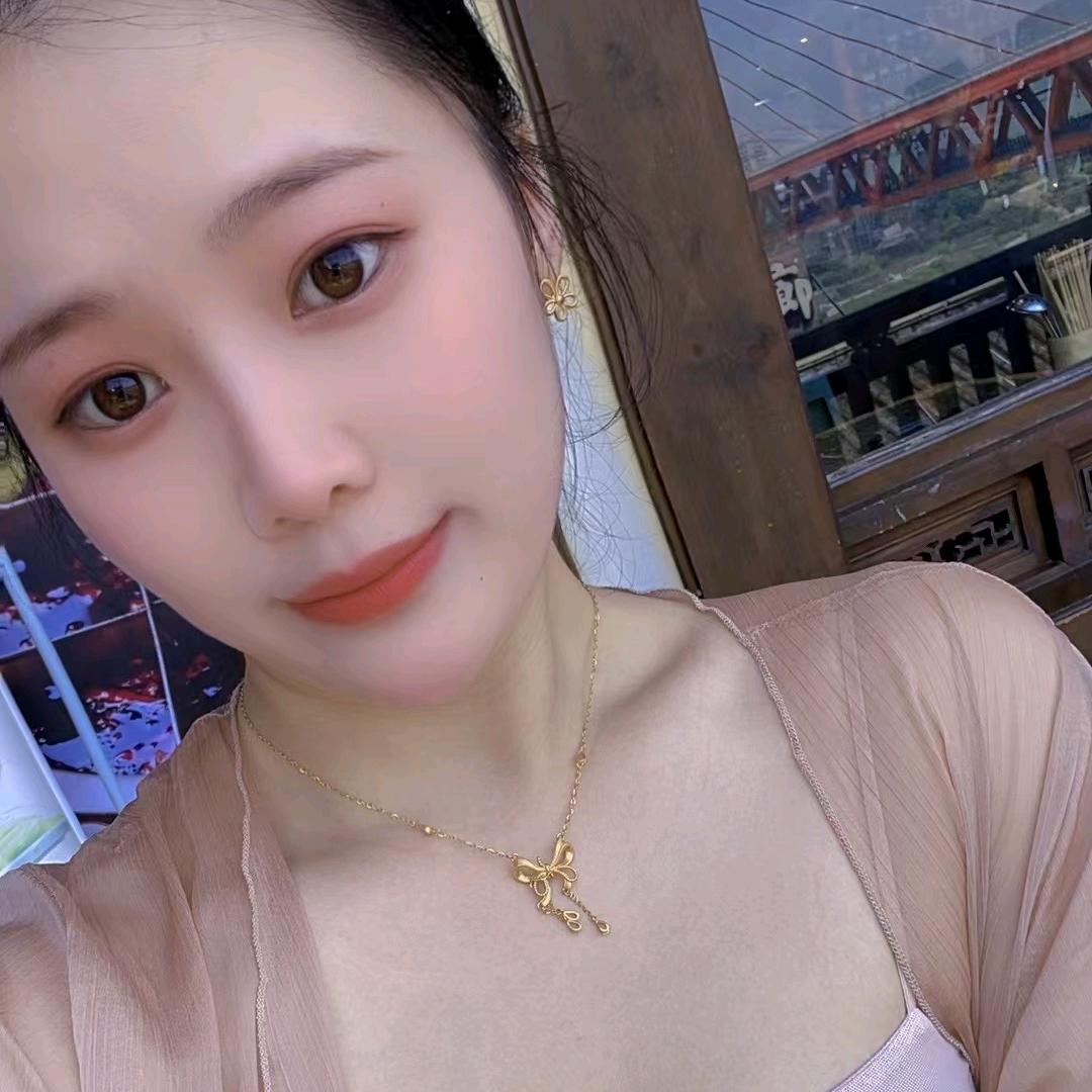 @丑到被人追着打