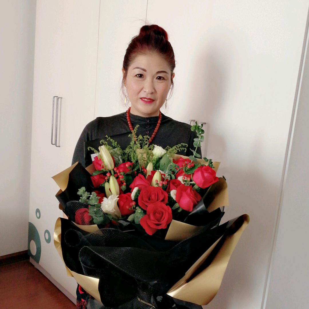 四姐-