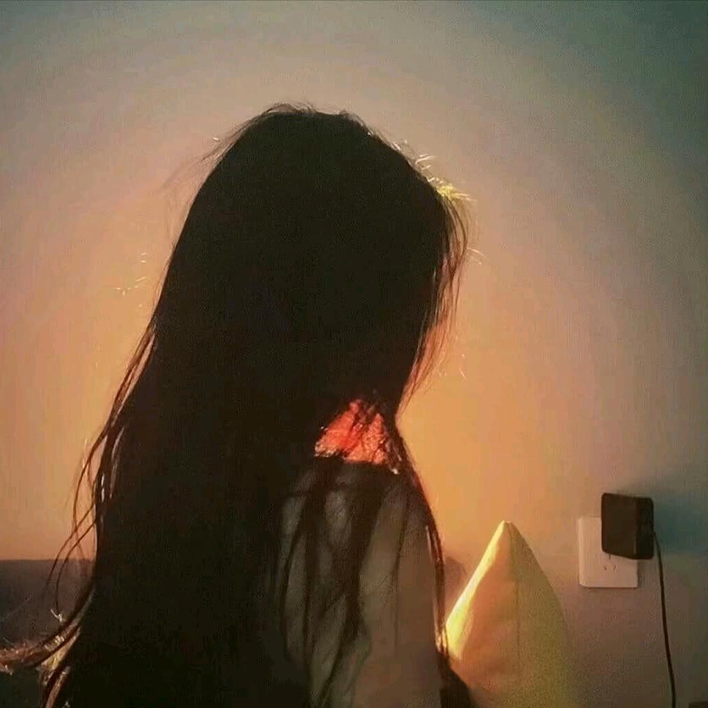 爱吃香菜的苏苏.