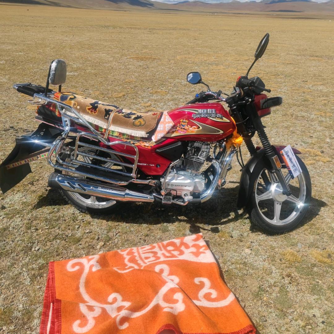 འཇང'།绛锐之子