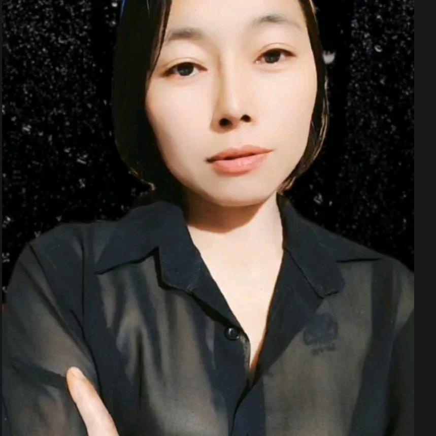 女山大王（全网唯一胸肌跳动女神）