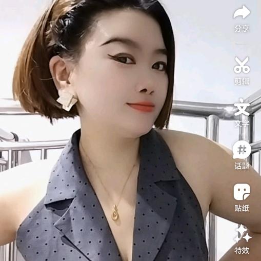 小可爱甜不死你