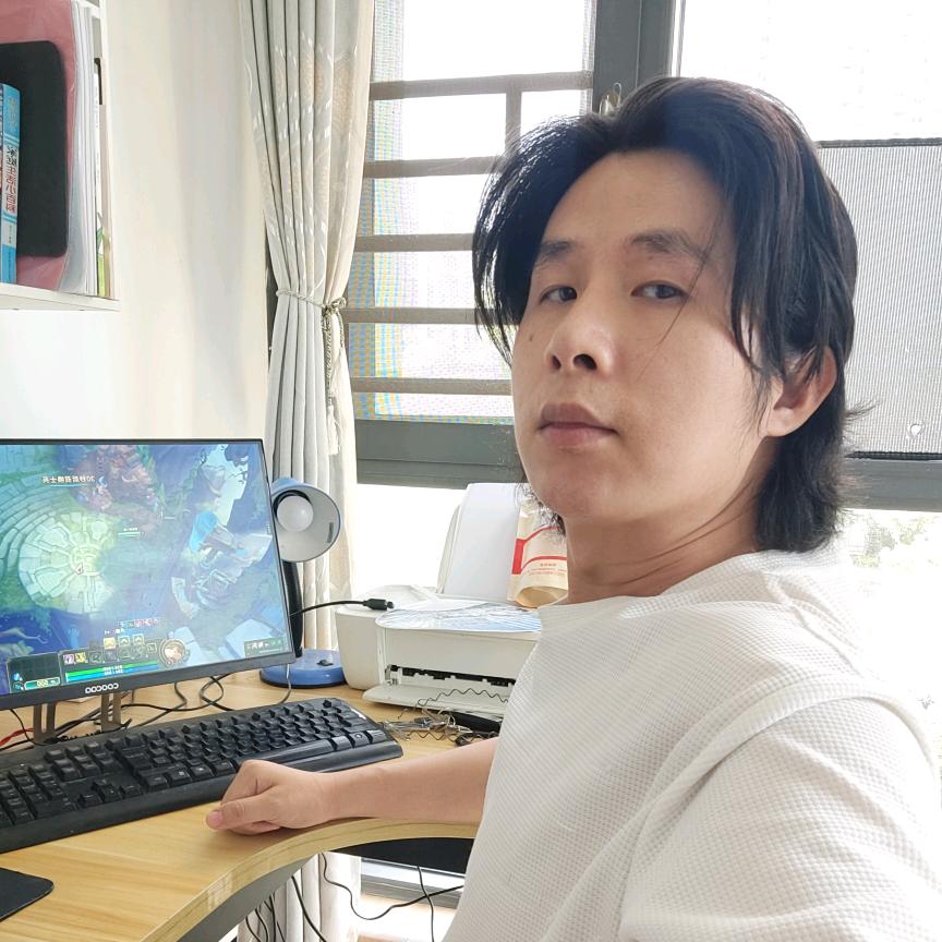手绘涂鸦字体设计师化荣