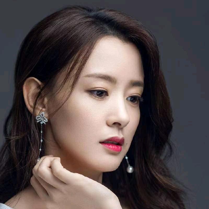 阿瓦古丽