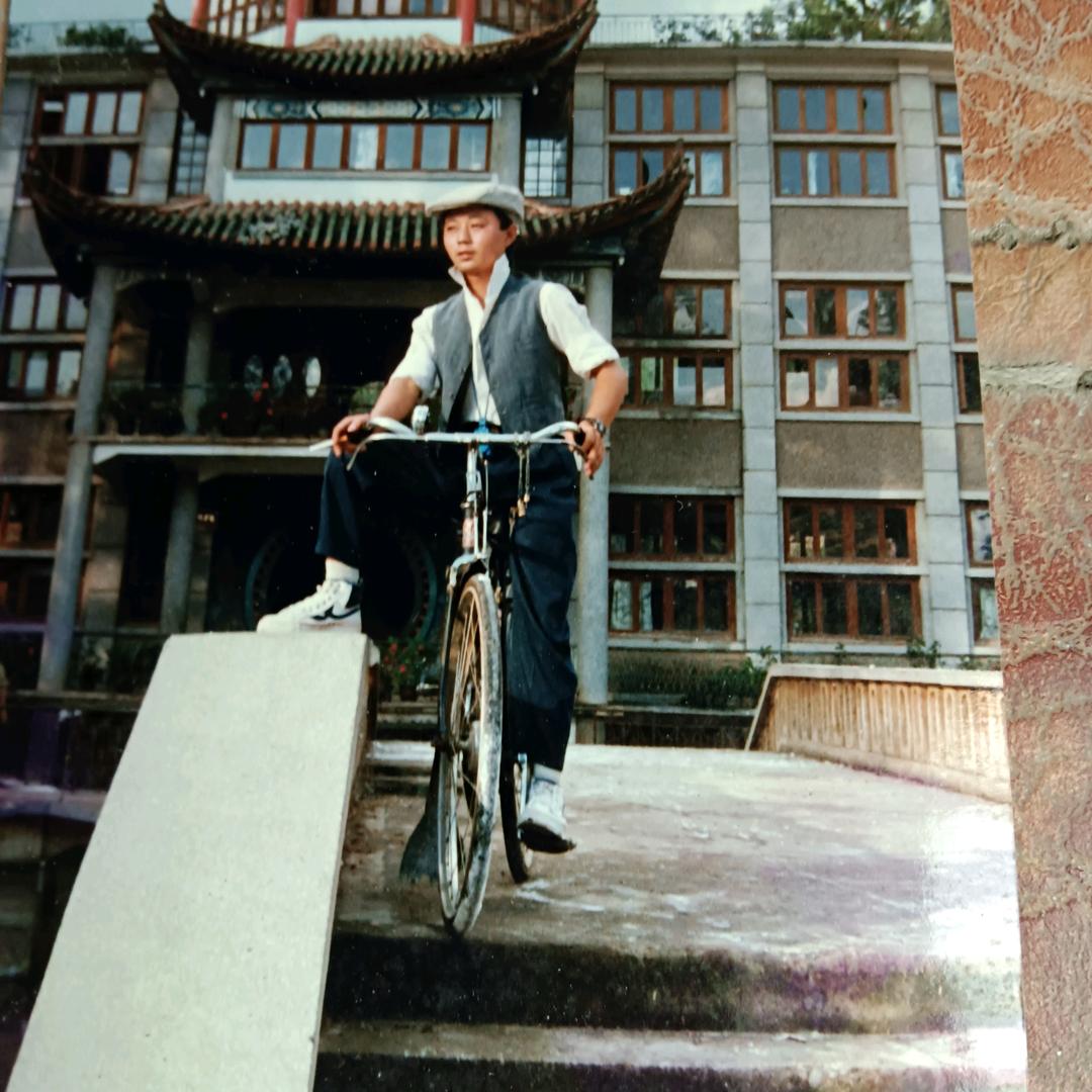 爱听小说的汪帅哥