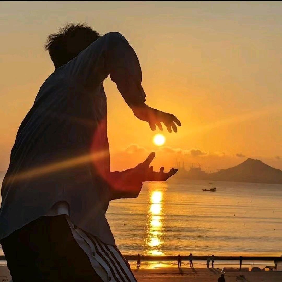 叹 息