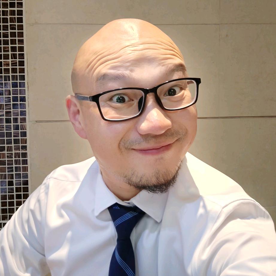 文峰雷克萨斯光头大叔