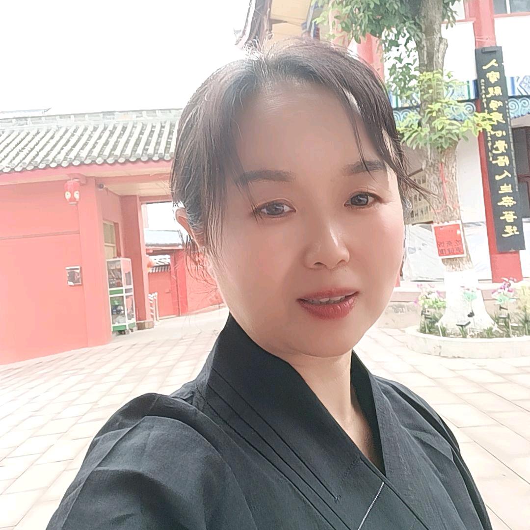 小e妈