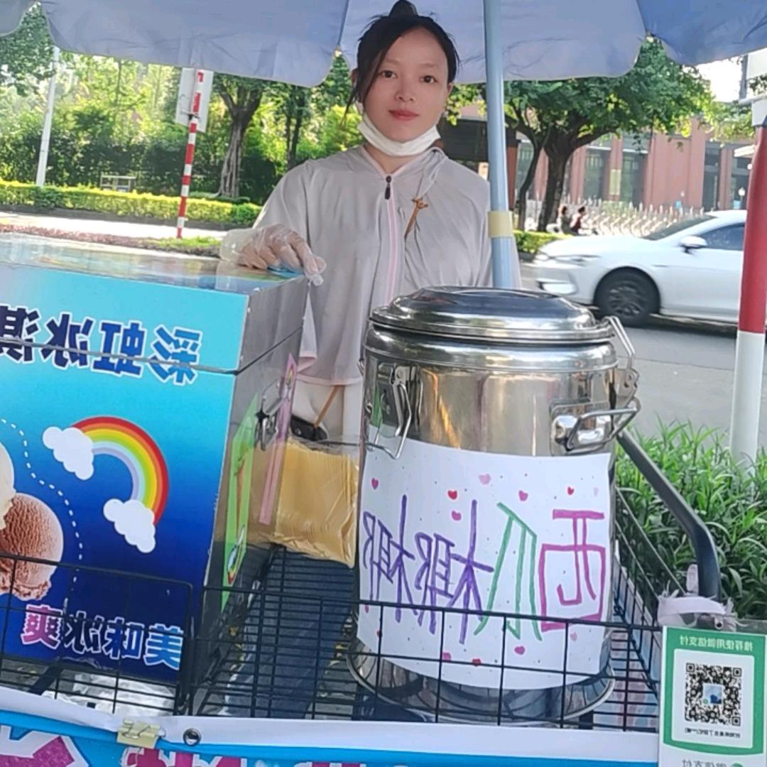 二姐摆摊纪
