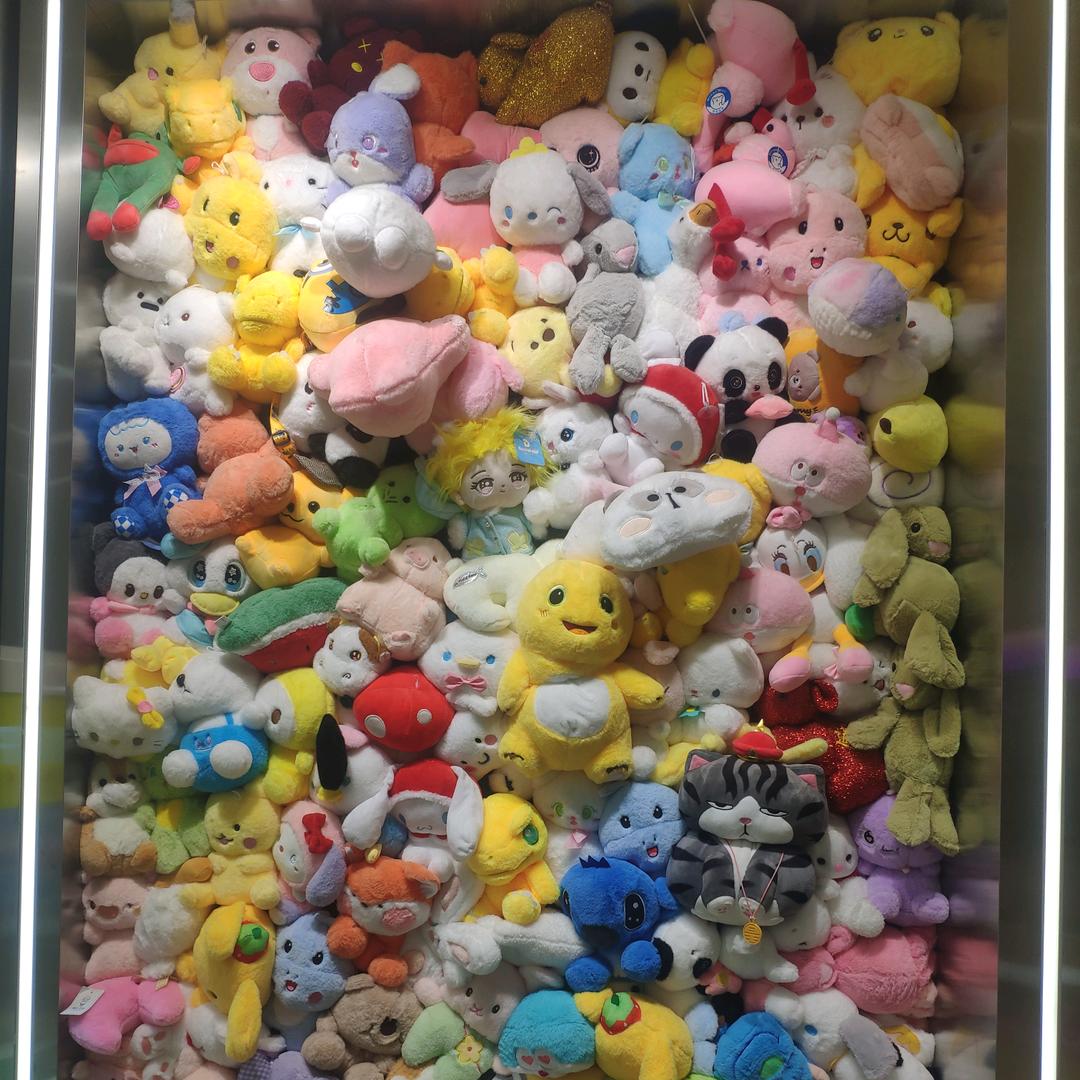 小趴菜爱抓娃娃