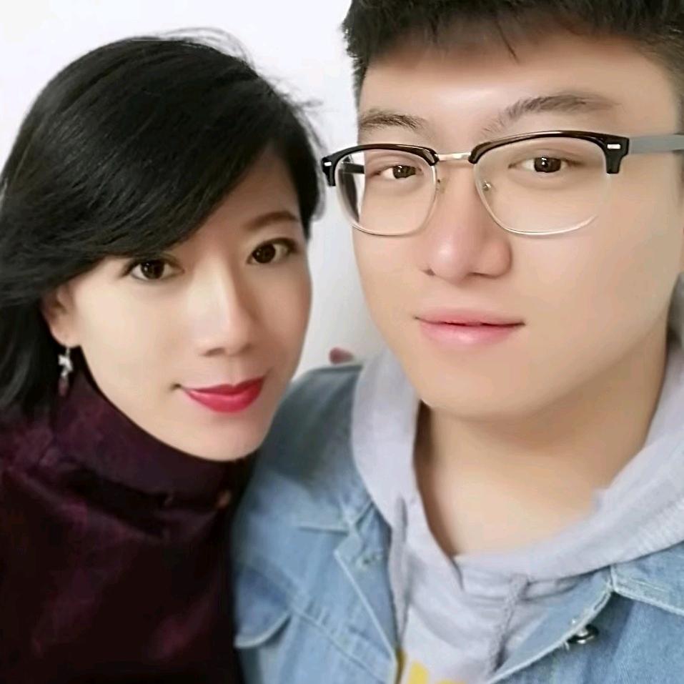 嘉文妈妈