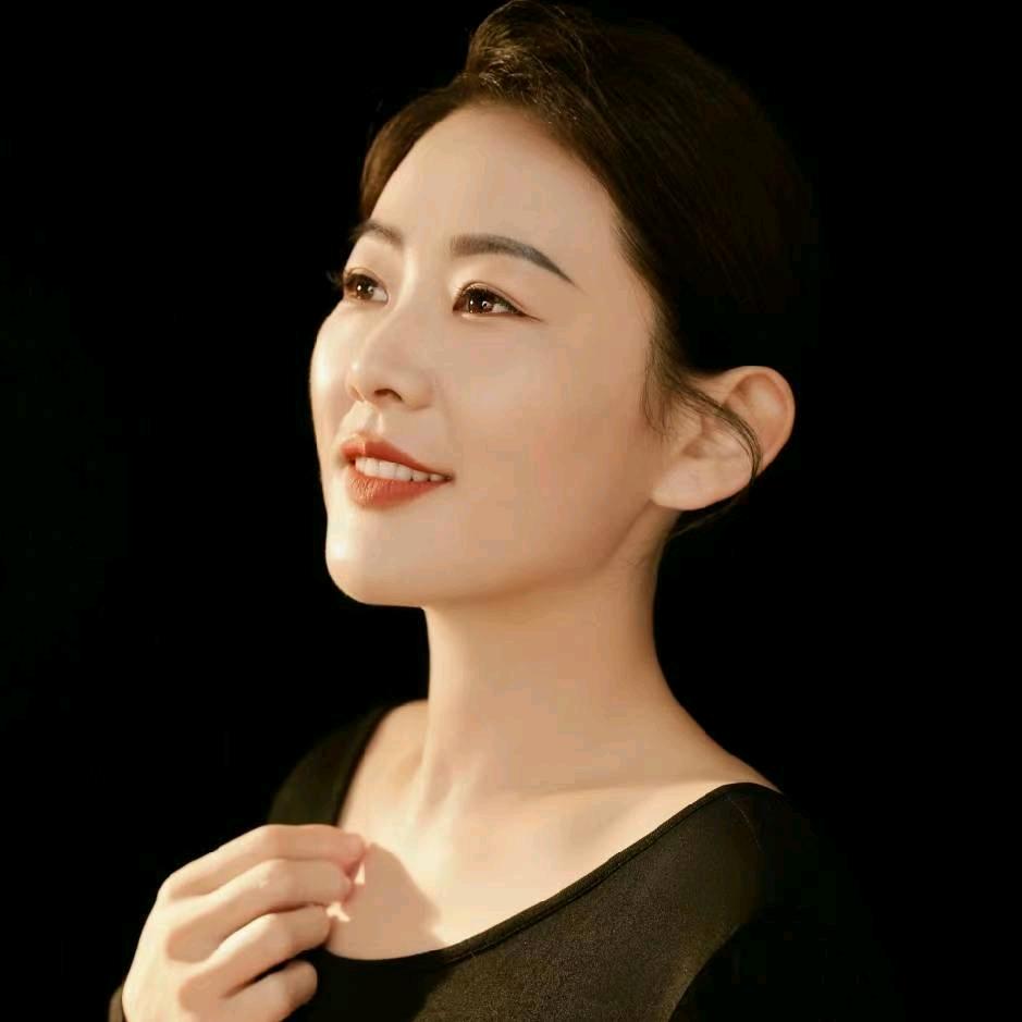 小左（因为遇见你）