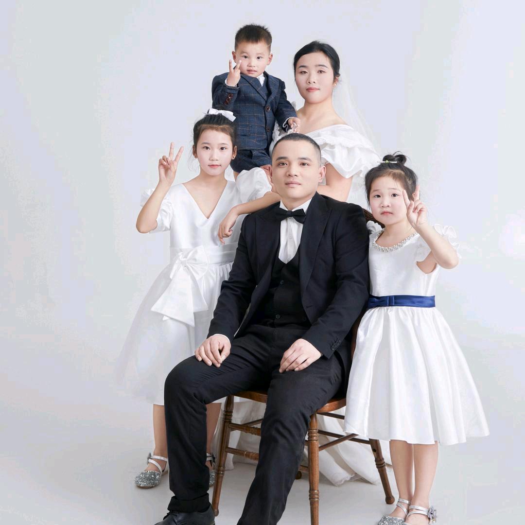 高晴雪👧高瑞雪