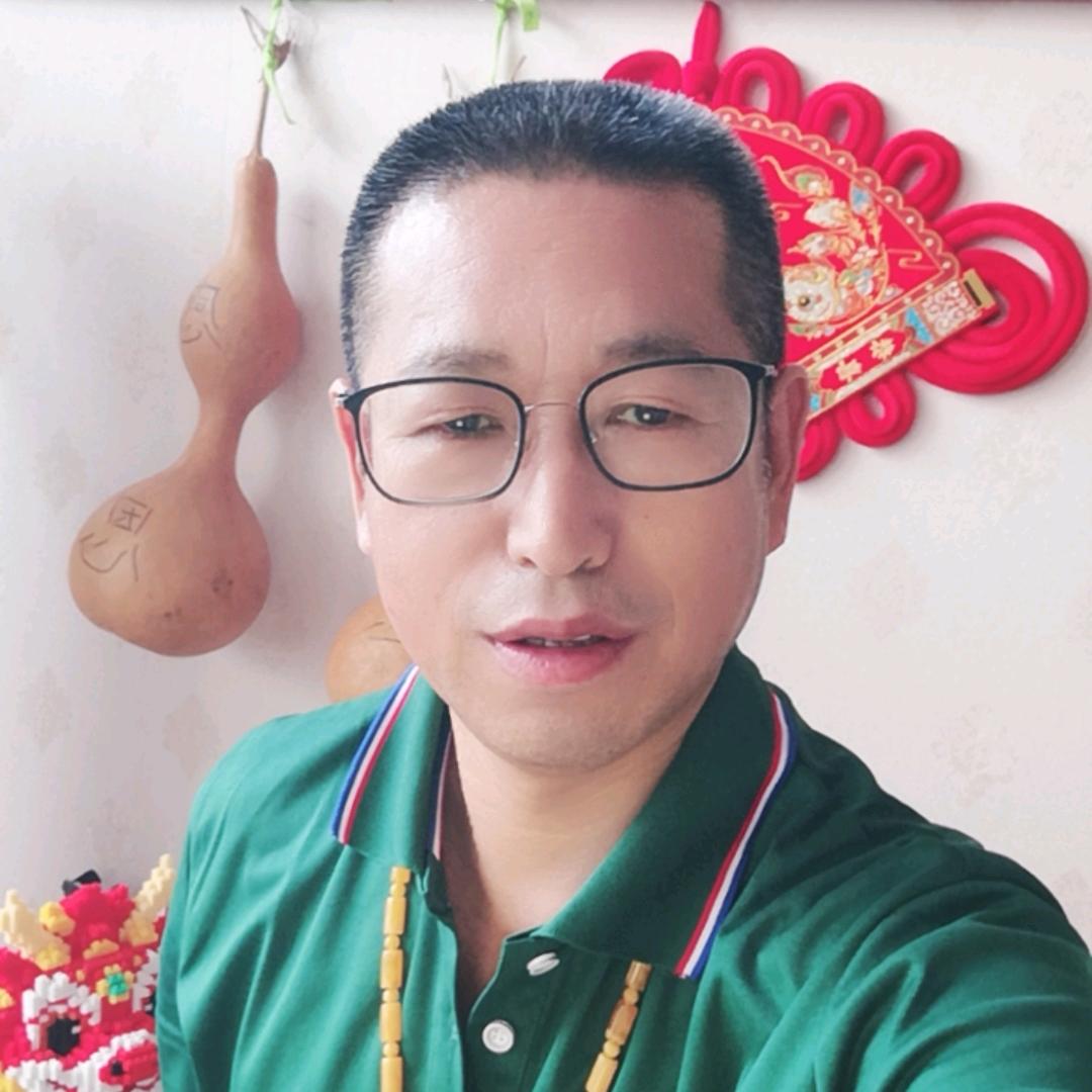 易轩①