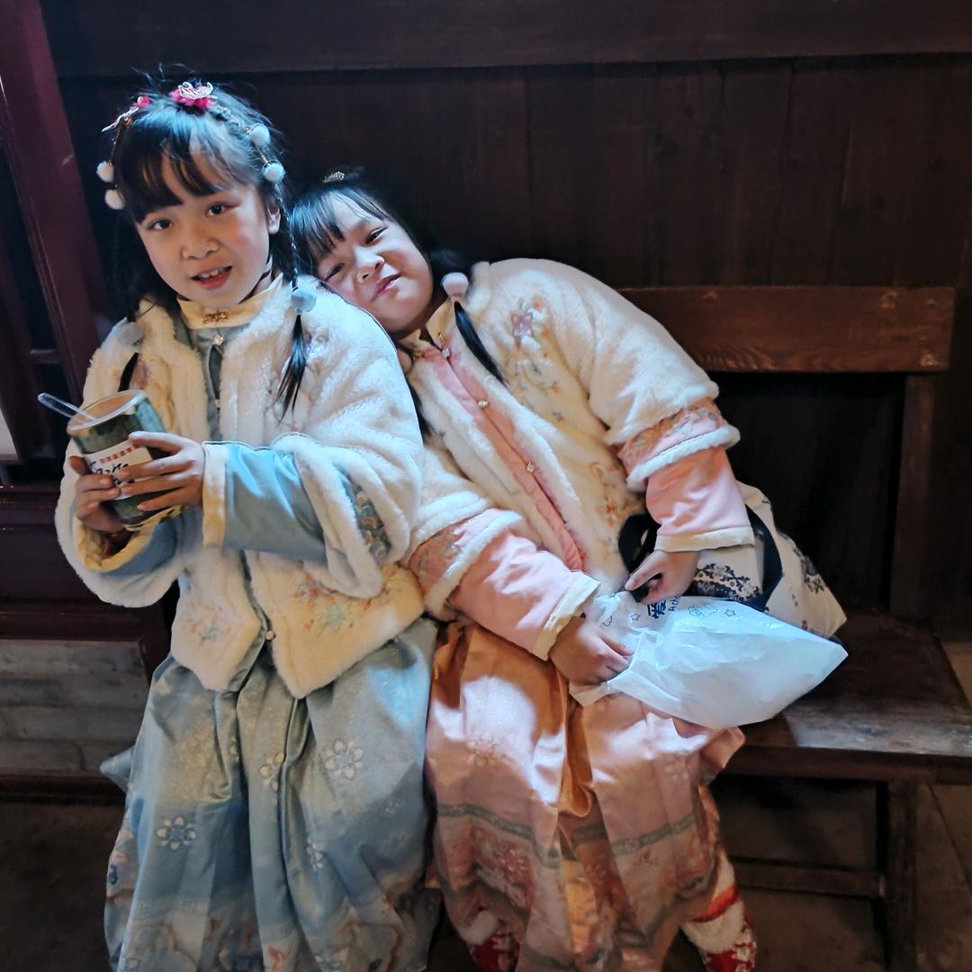 小家碧玉🌻📖