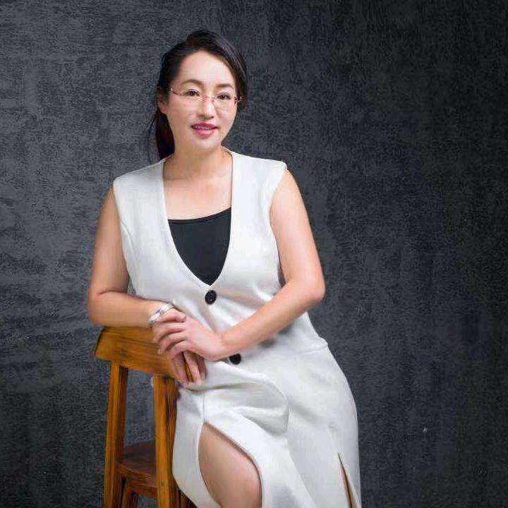 鑫算盘会计学校谢老师