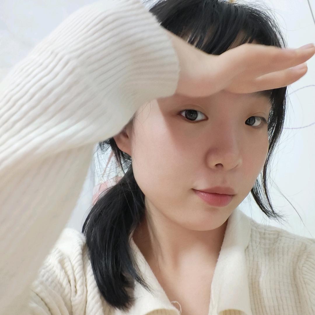 睫毛万万🍉