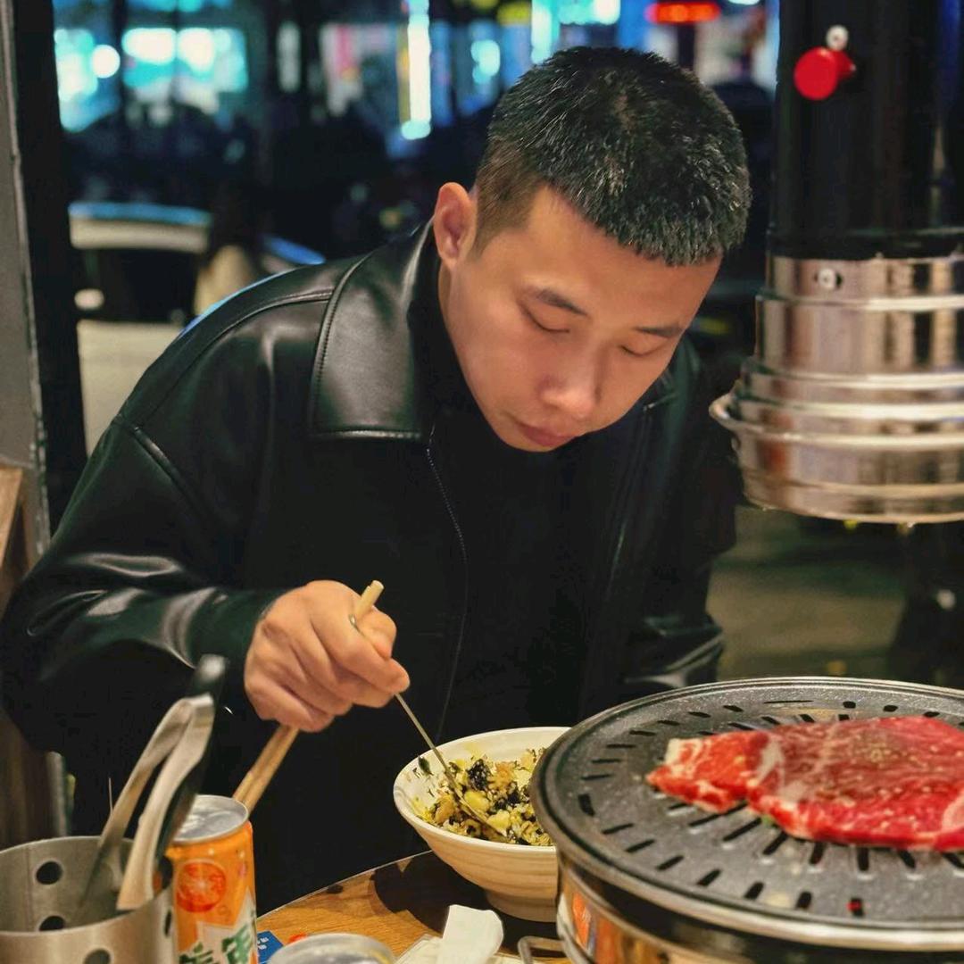 小张爱吃肉