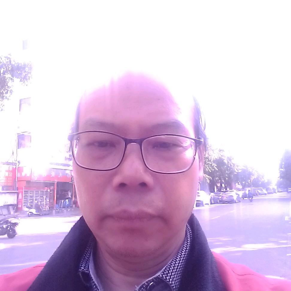 深圳宝安福永凤凰社区腾摆早餐老男