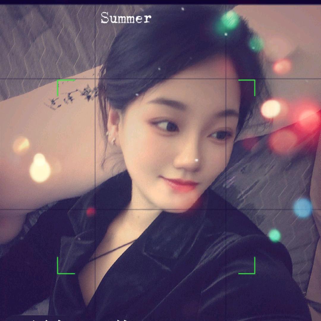 有糖就会笑的孩纸