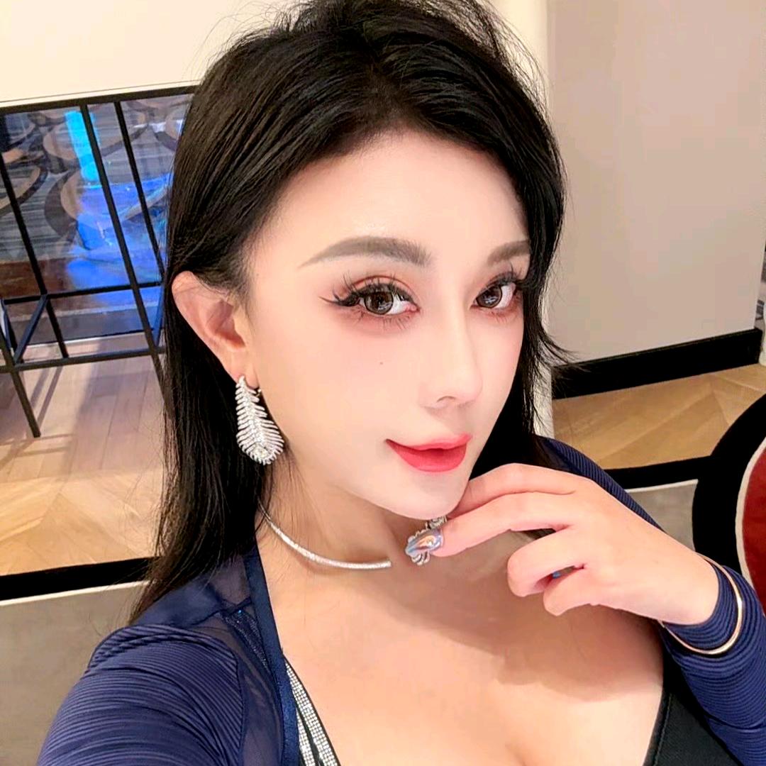 诗瑶姐姐