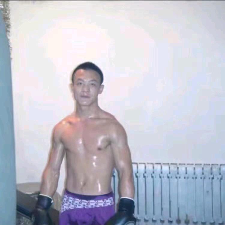 沈阳老味道铁板鸡架招学徒