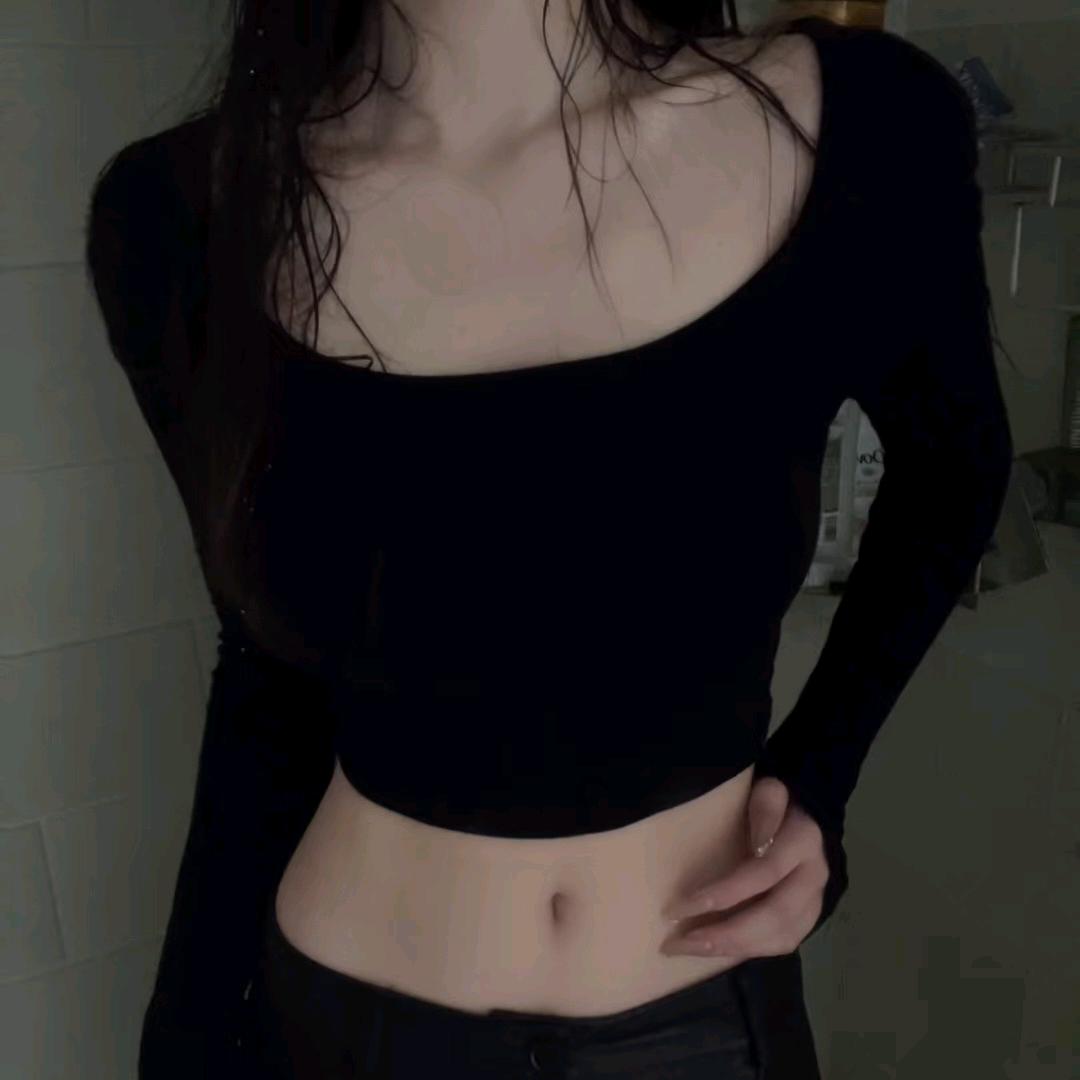 陈 佳 人