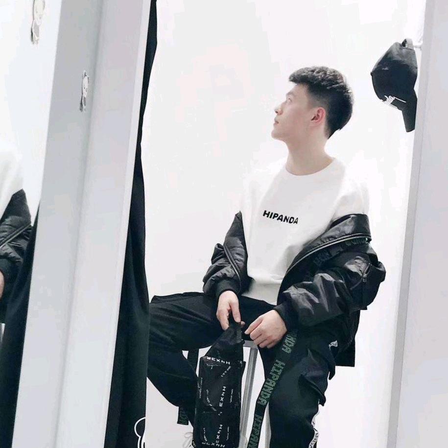 六六没有腹肌