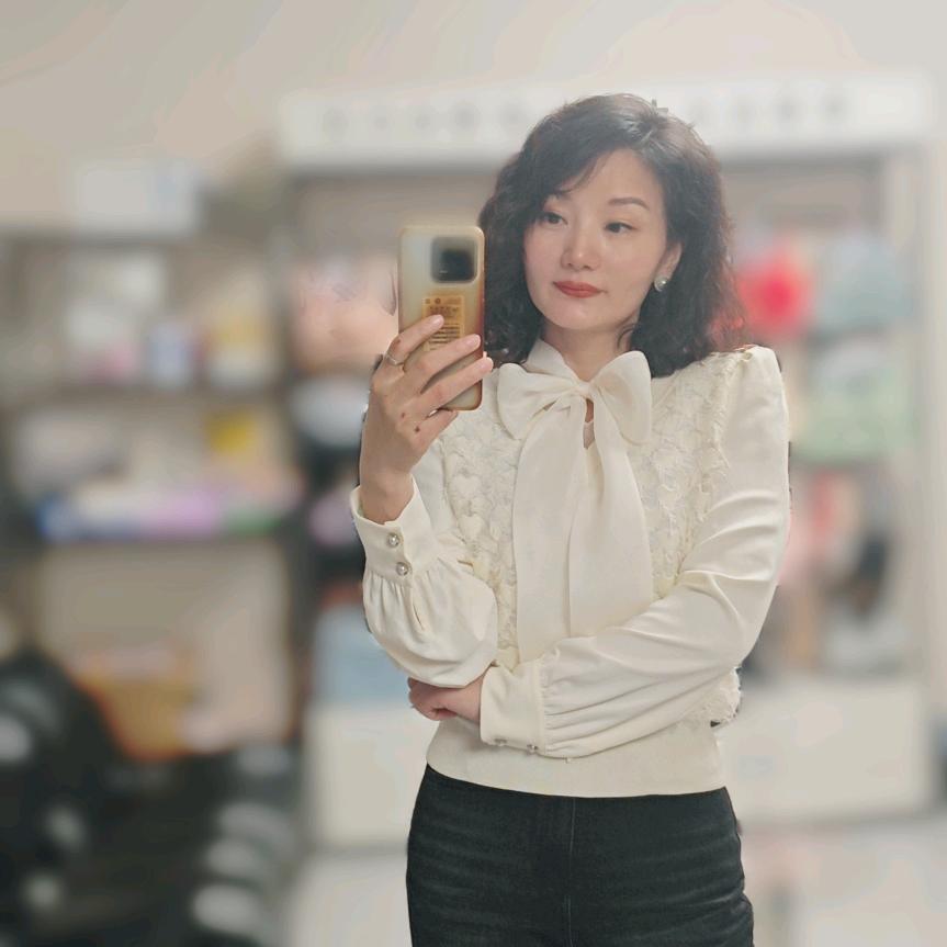 如缤女装奓山店