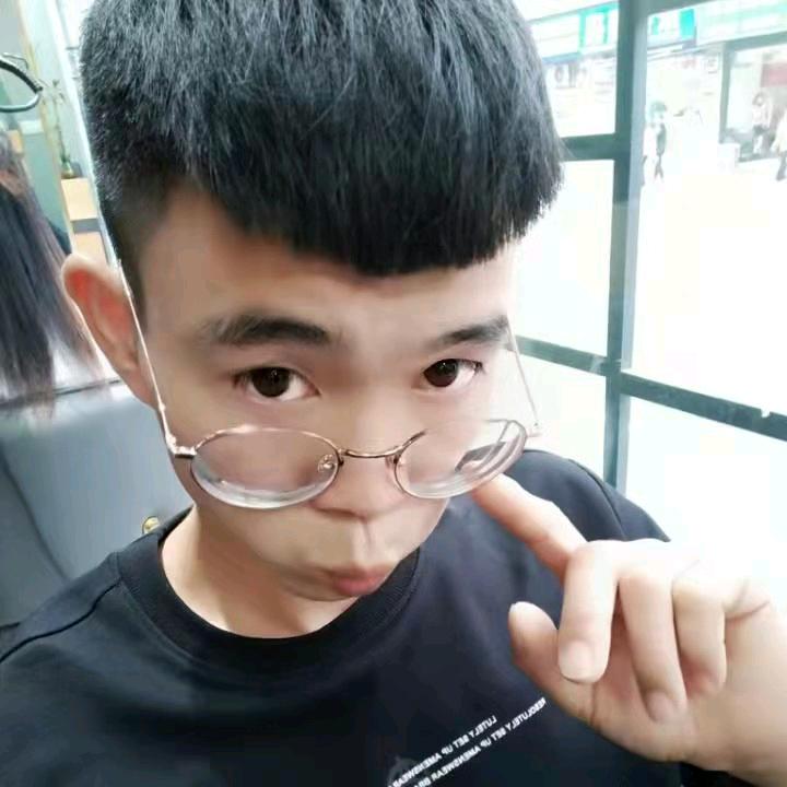 邓先生 、