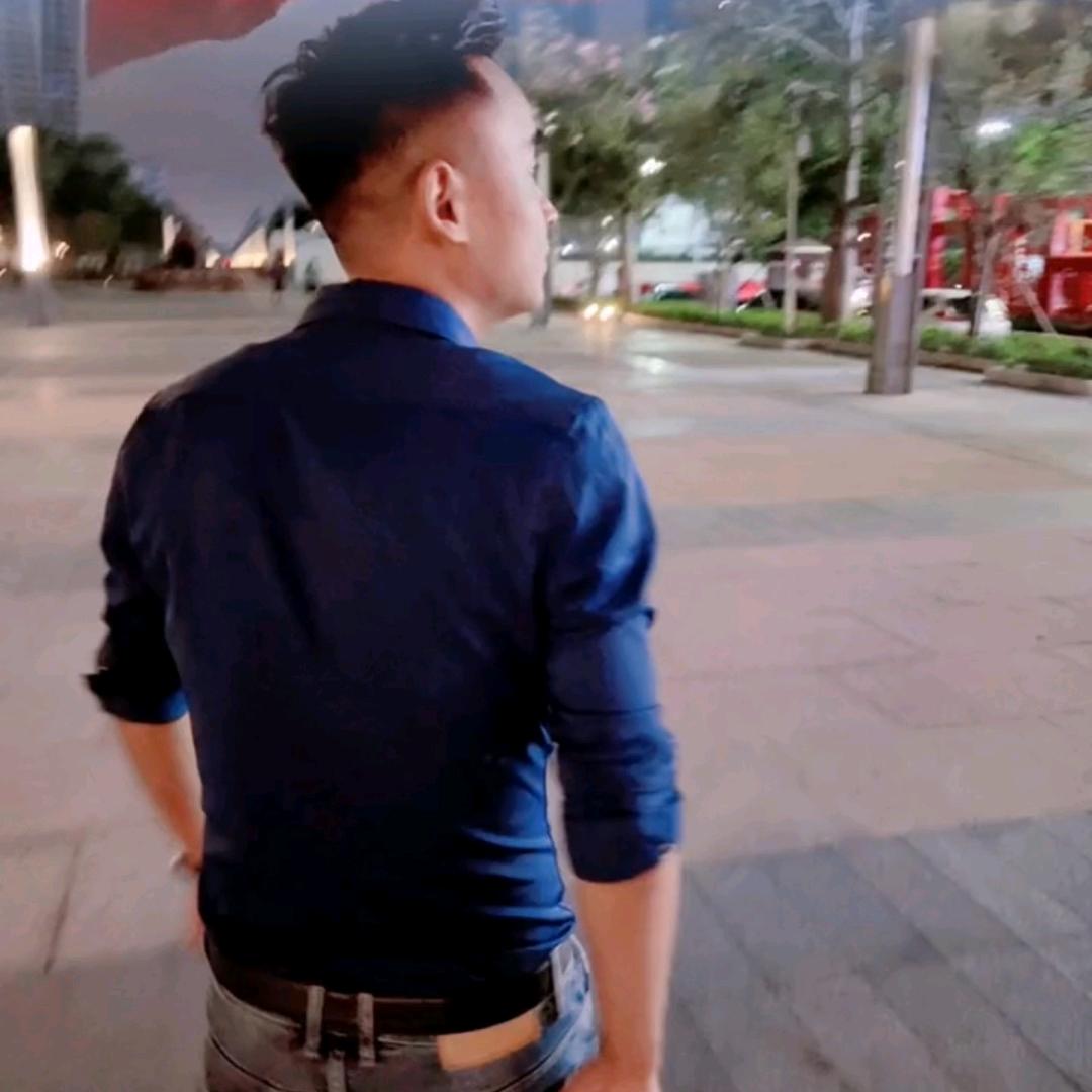 賣茶叶的蒙哥哥