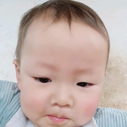 张小草
