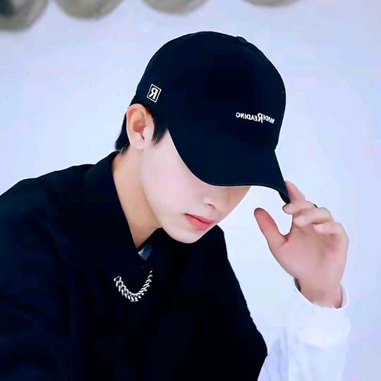 ☾⋆᭄黄俊ℳ❥ꦿ