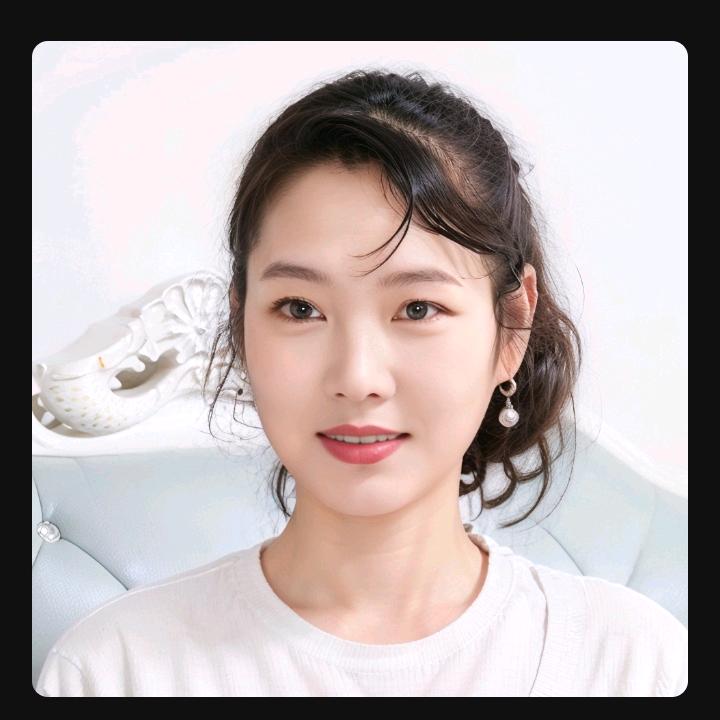 张燕穿搭
