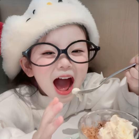 小小米辣🦋