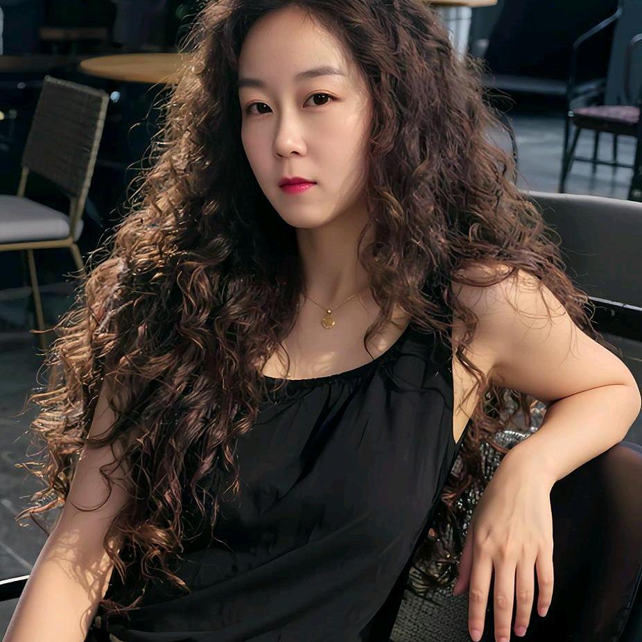 灵灵不定时开播