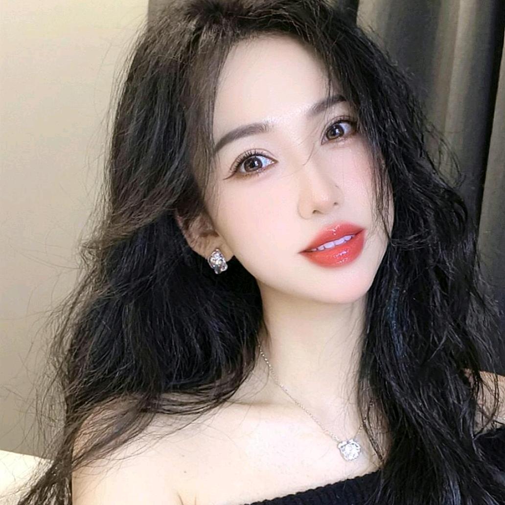 巧 克 力