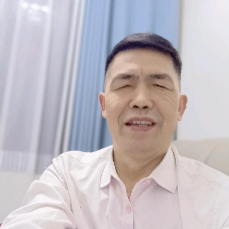 陈安龙