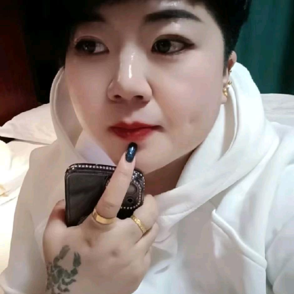 不要用你的脾气来挑战我的性格